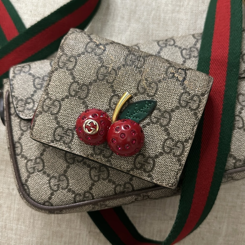 Gucci Beige and Red Cherry Key & Card Holder